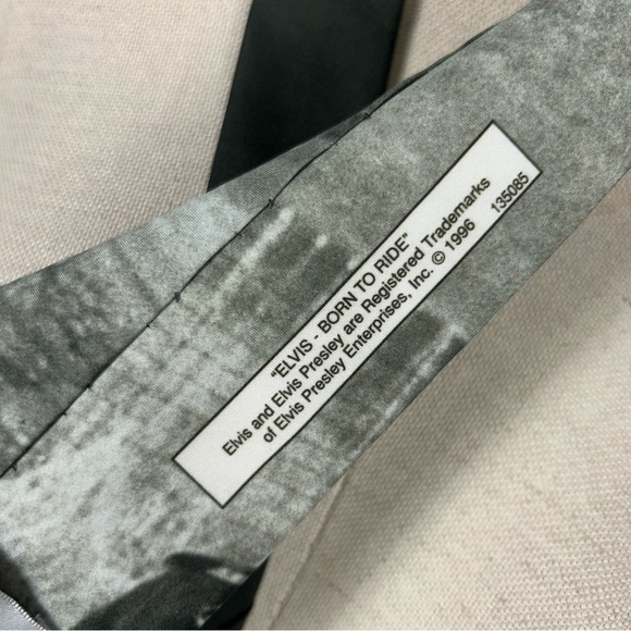 ❤️ Elvis Presley Born to Ride Tie Ralph Marlin 1996 - Picture 5 of 6